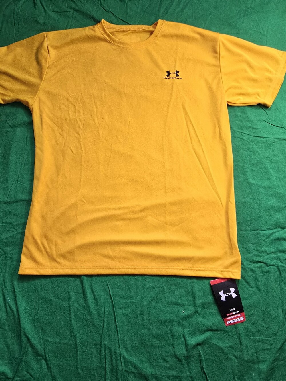 Under Armour Tee Shirt Size Medium New with Tags